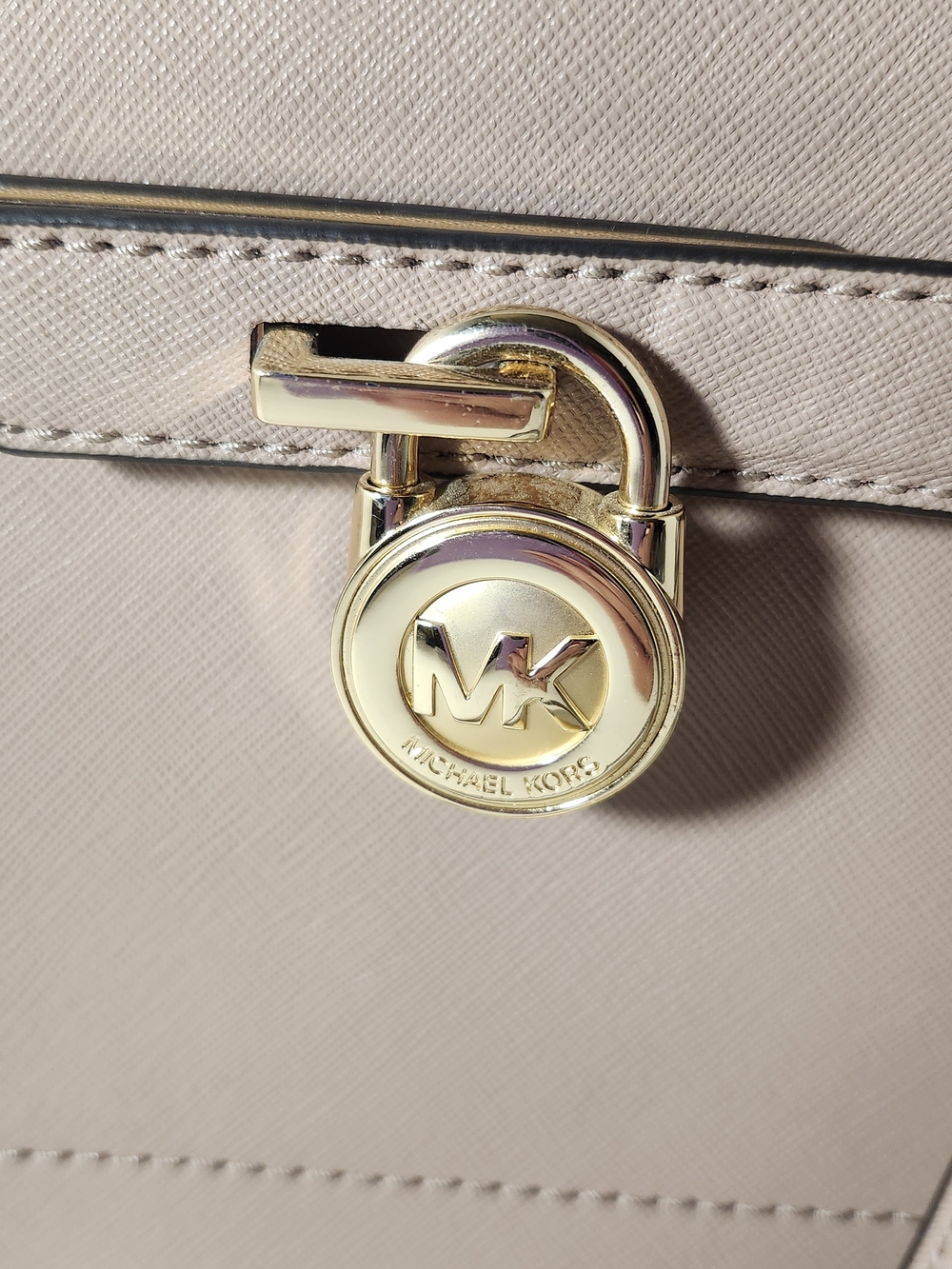 Michael Kors Women's Leather Crossbody Bag in Taupe/ Pastel Pink Hamilton - Picture 5 of 16